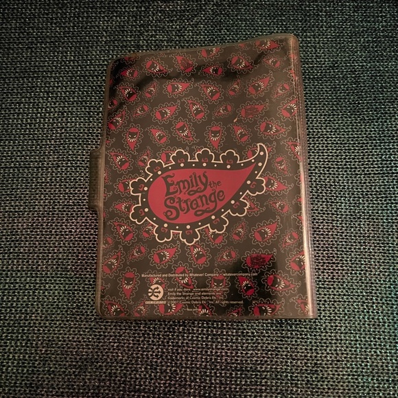 Emily The Strange Skeleton Cat Planner/Organizer  Very RARE! - Picture 8 of 11